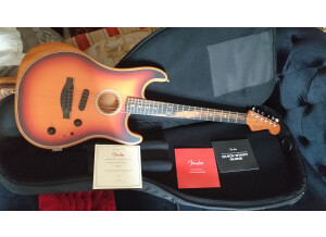 Fender American Acoustasonic Stratocaster (43497)