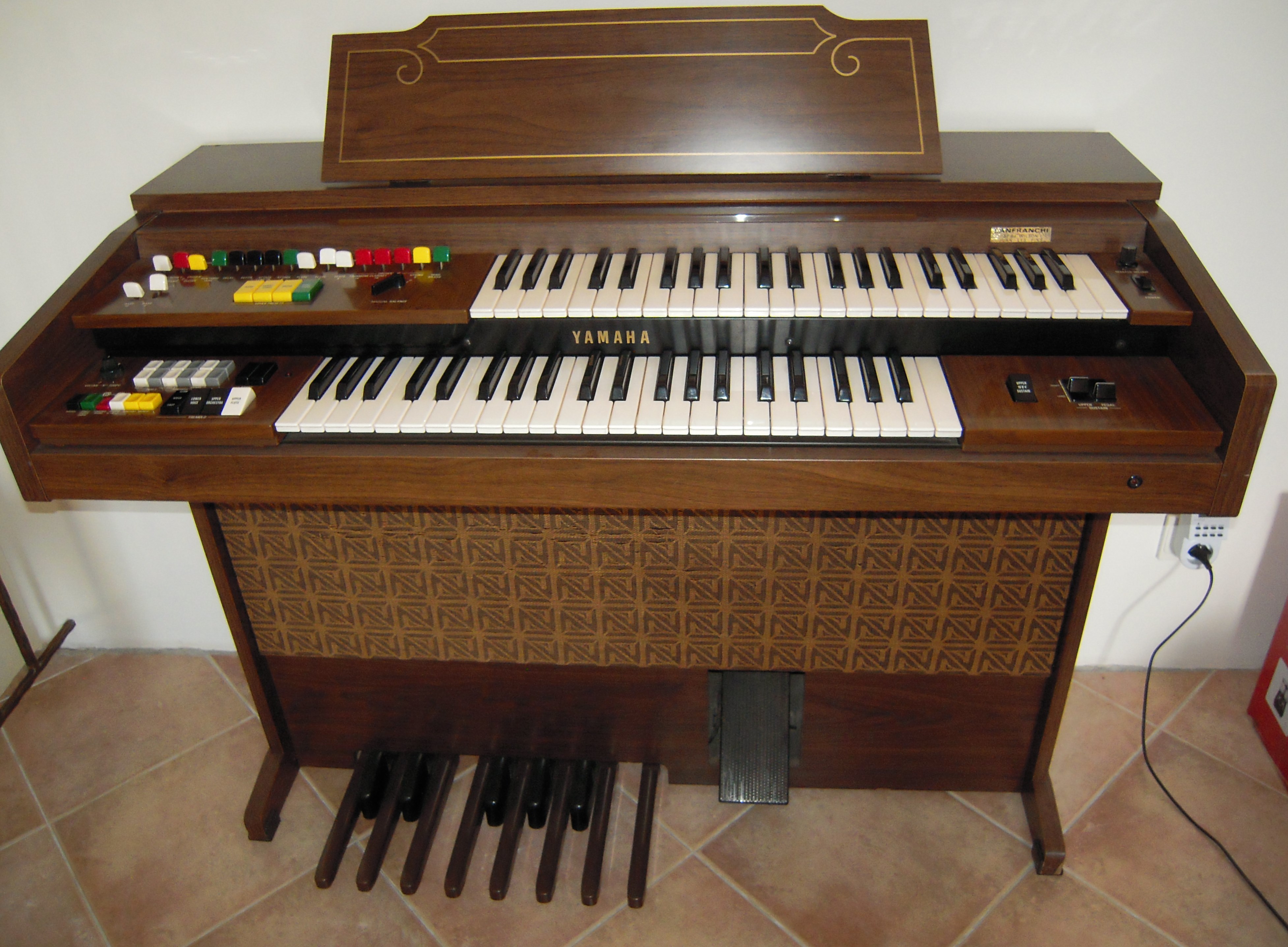 Vends Piano / Orgue YAMAHA ELECTONE modèle B35
