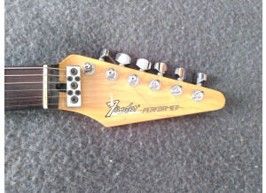 Fender Performer (17186)