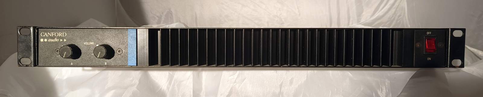 Vends ampli de puissance CANFORD Audio 20-301