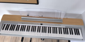 Piano numérique Yamaha P140
