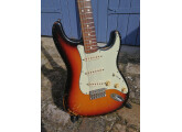 Vends  1990 Fender Stratocaster Robert Cray Custom shop