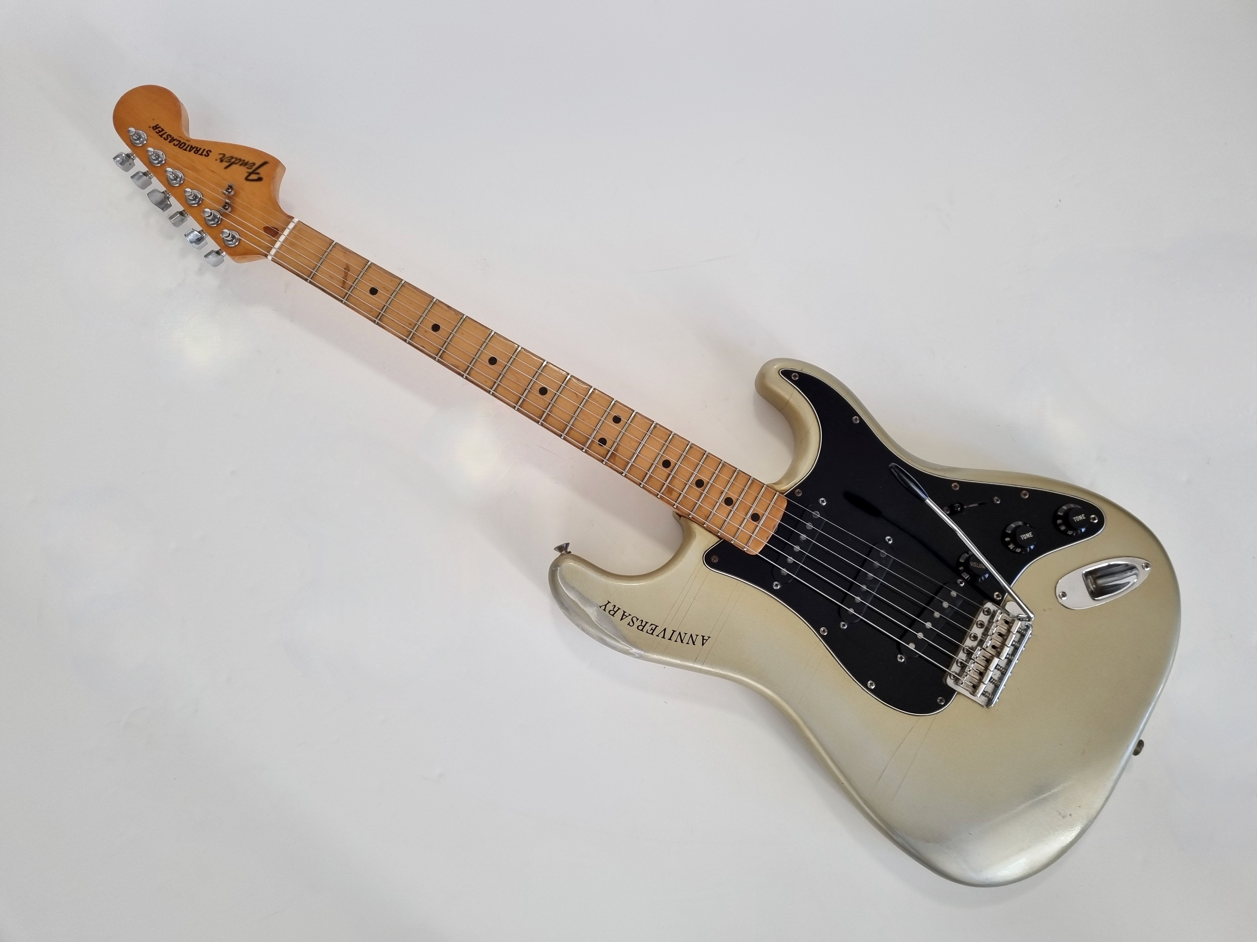 Fender 25th anniversary American Stratocaster (1979) (43289)