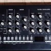 Roland SE-02
