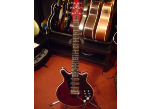 Brian May Guitars Special - Antique Cherry (26880)
