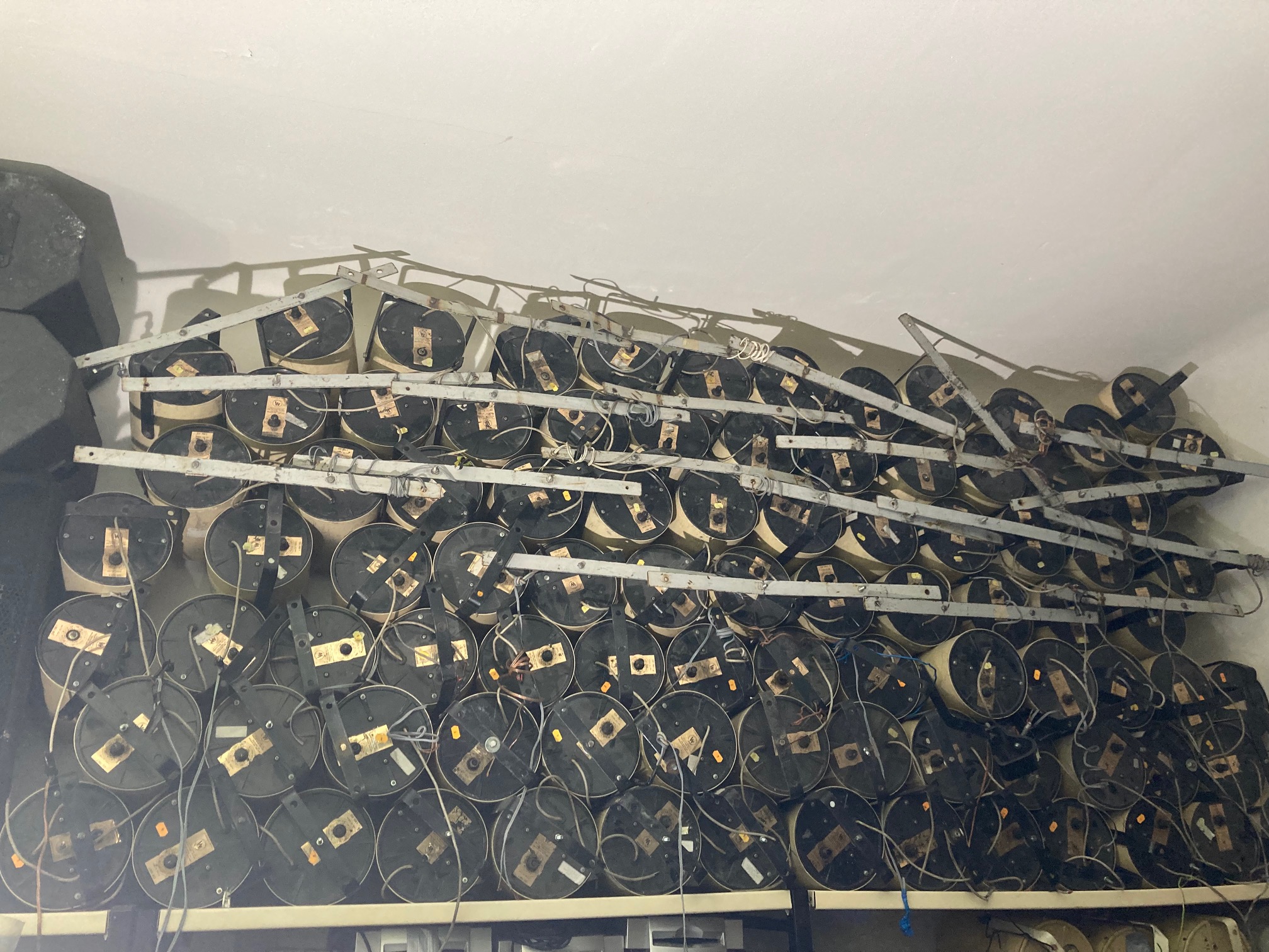 Gros parc ligne 100V divers marques