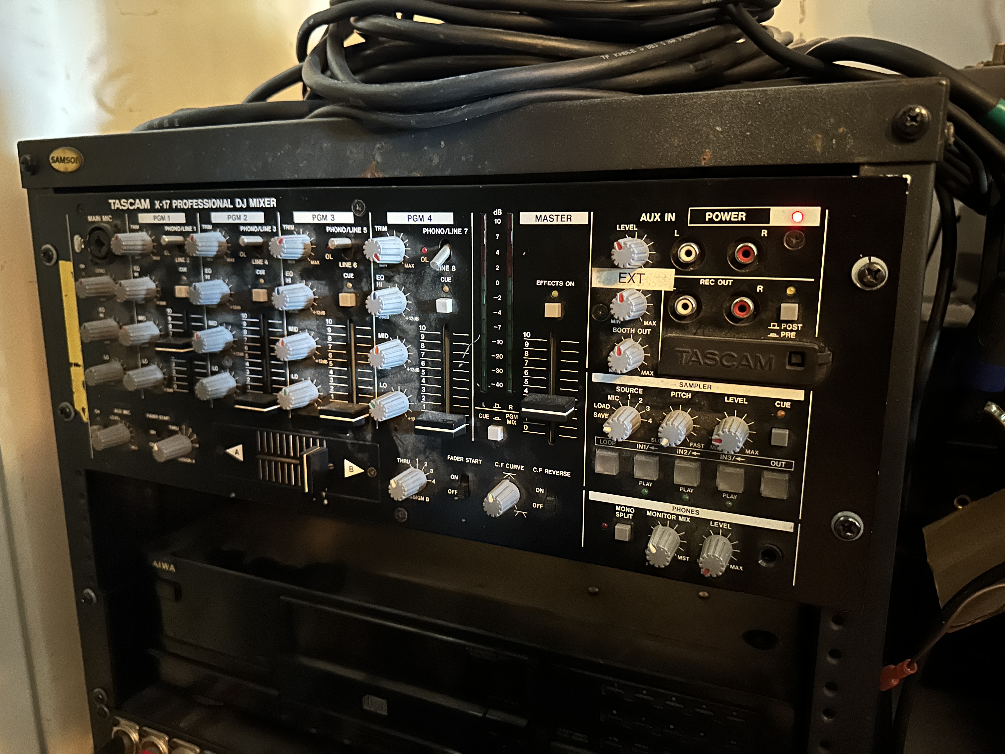 Cause double emploi peu servie en studio non fumeur