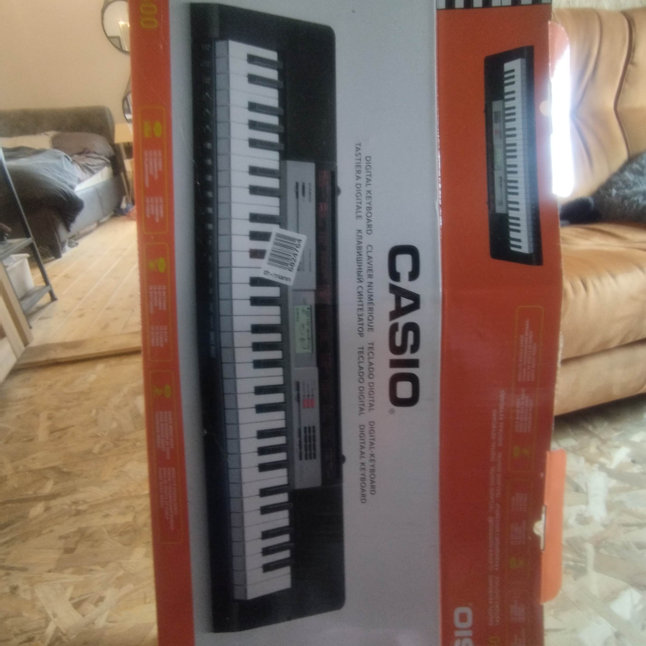 Casio ctk 1500 dans sa boite