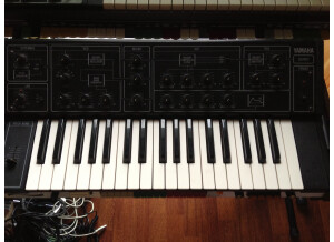 Yamaha CS5 (42901)