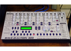 Quasimidi Rave-O-Lution 309-3