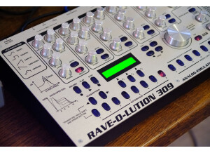 Quasimidi Rave-O-Lution 309-4