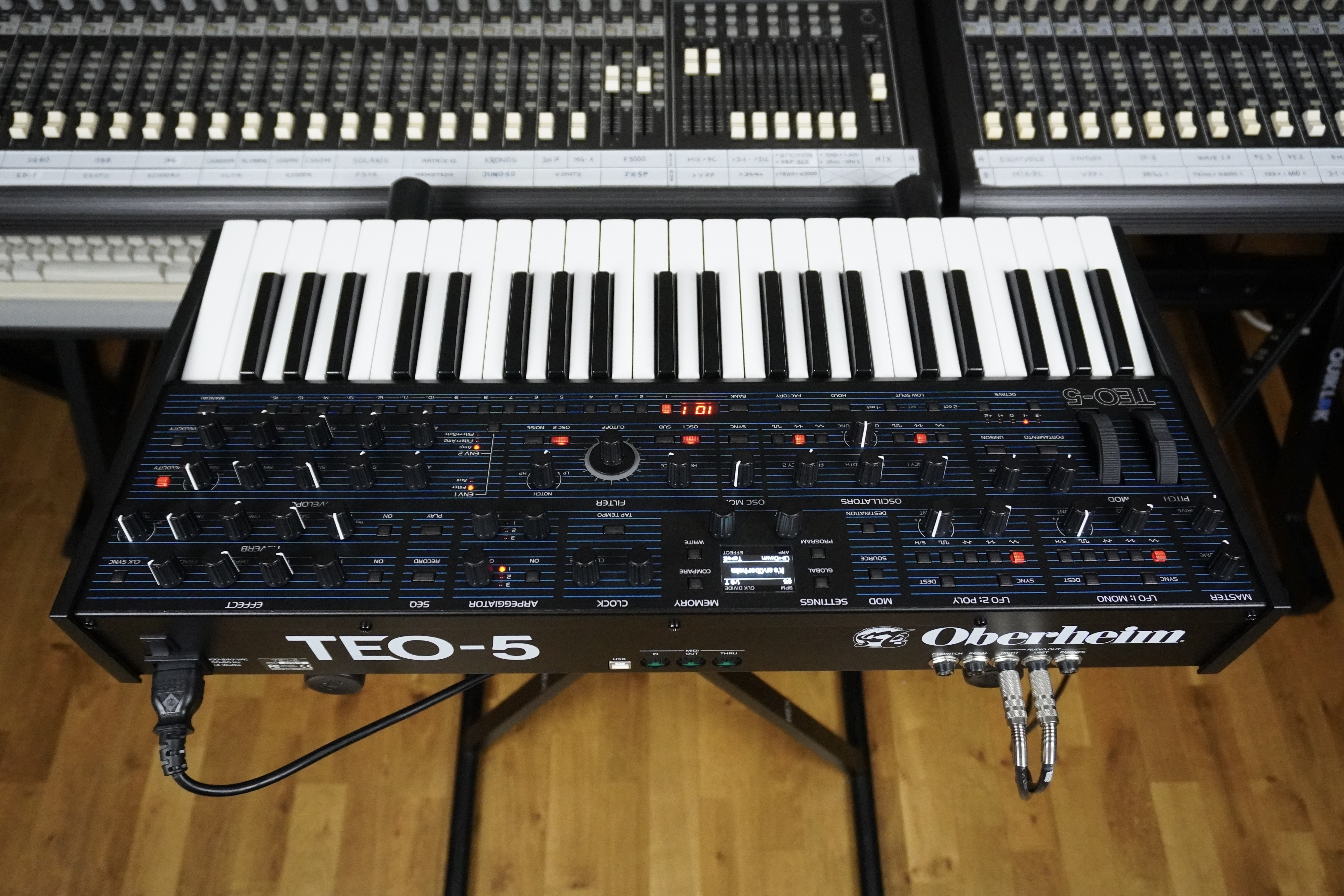 TEO-5 2tof 21 Dessus arri&egrave;re 2