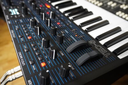 TEO-5 2tof 25 Arrière zoom TEO-5 2tof 25 Arrière zoom