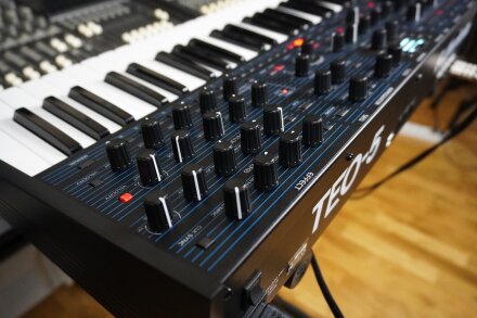 TEO-5 2tof 26 Arrière zoom TEO-5 2tof 26 Arrière zoom