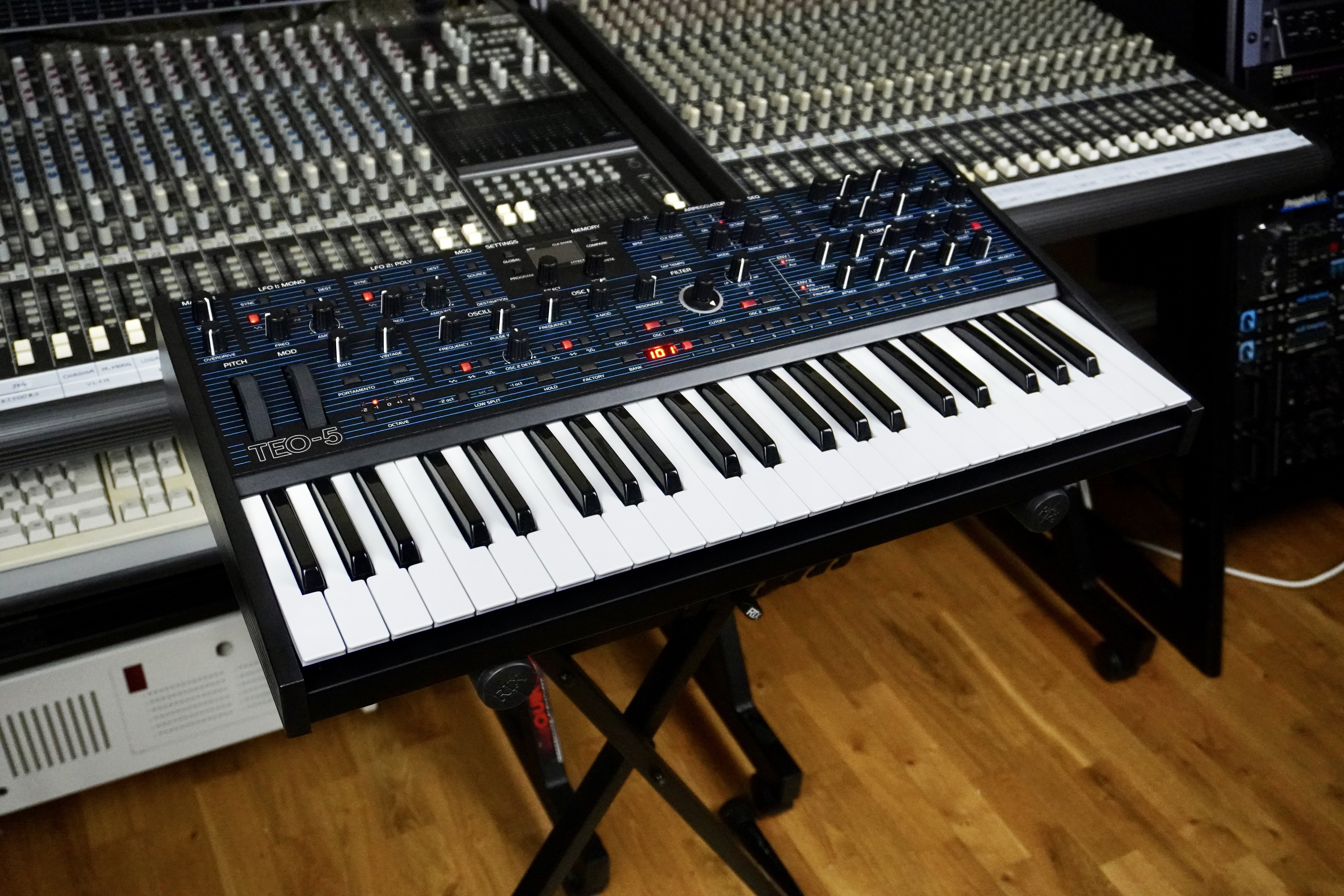 TEO-5 2tof 03 Trois quart gauche 2