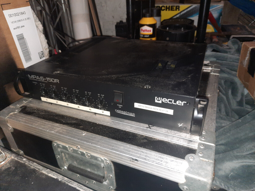 6106897.jpg 6106897.jpg