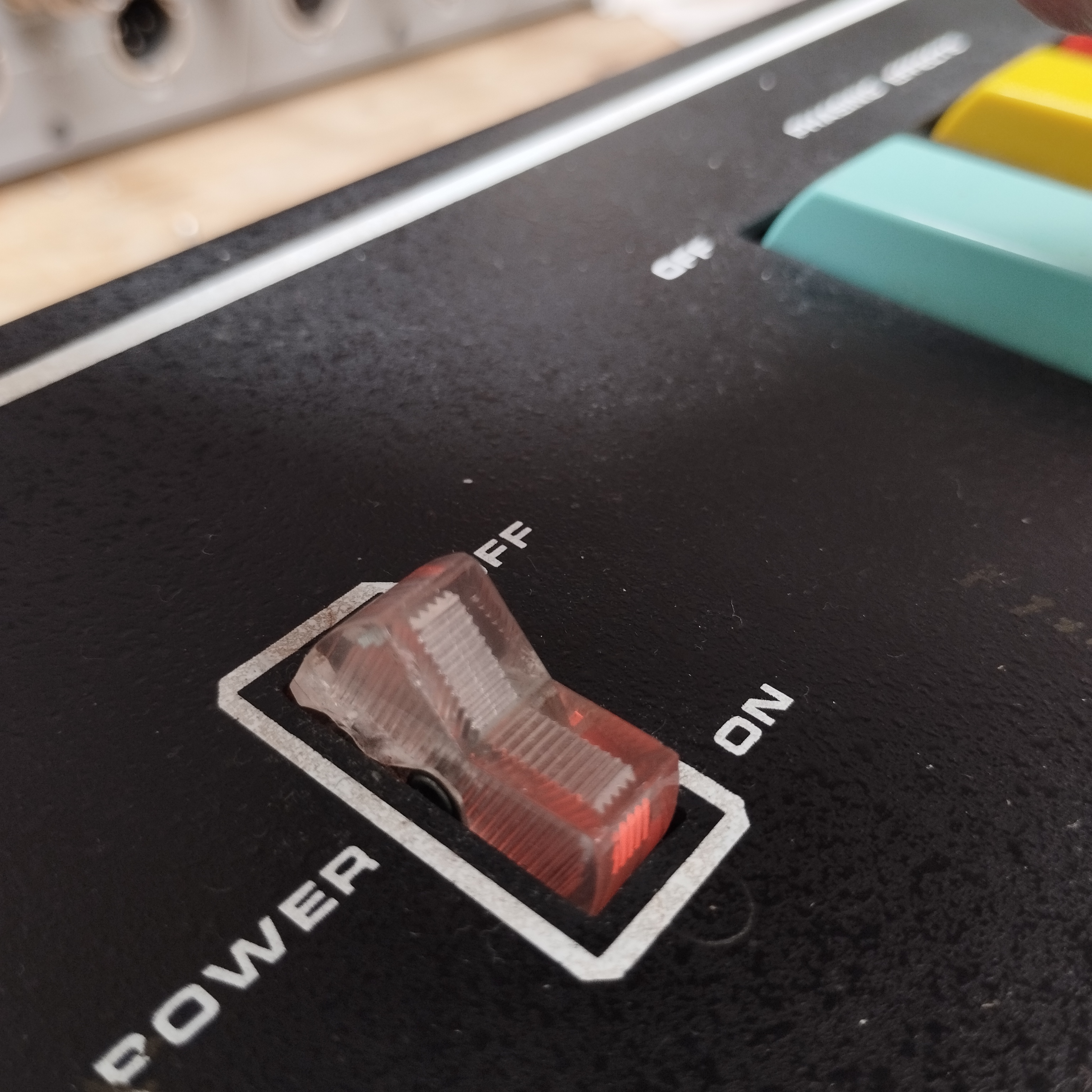 Maestro PS-1 - commutateur