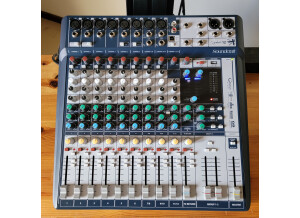 Soundcraft Signature 12 (3544)