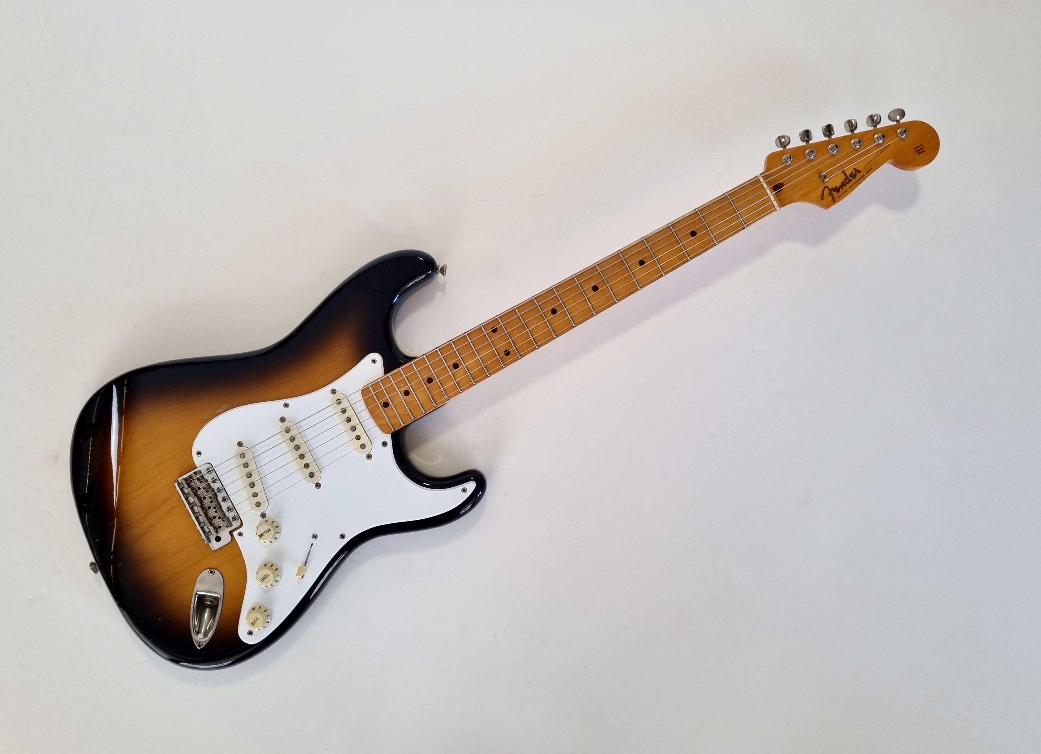Fender Stratocaster ST57-65 JV 1983 Sunburst made in Japan
