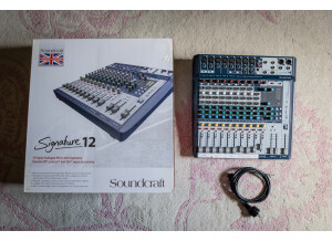 Soundcraft Signature 12 (16569)