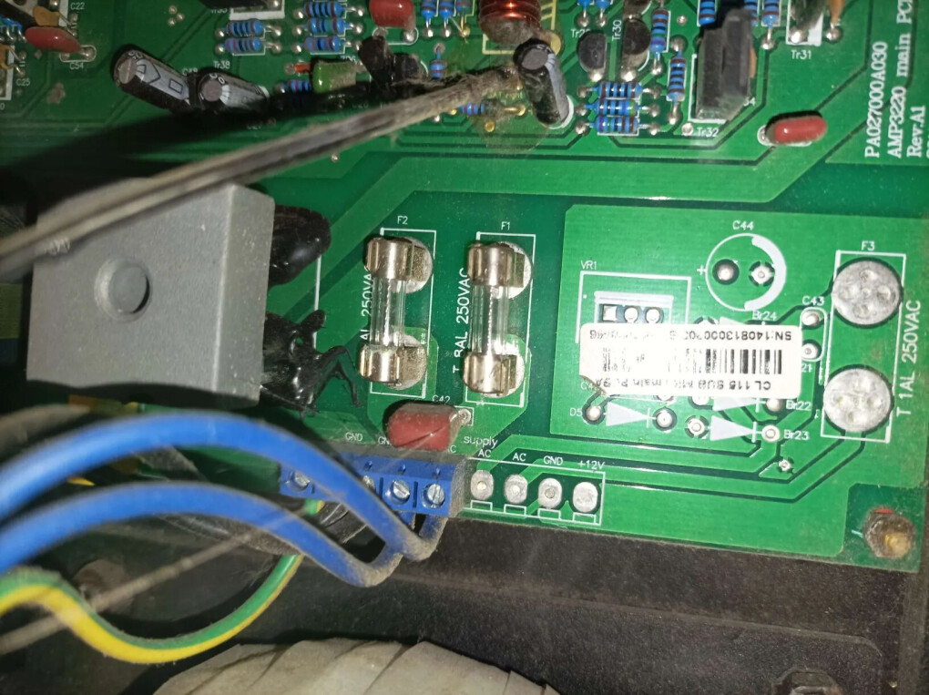 6112996.jpg 6112996.jpg