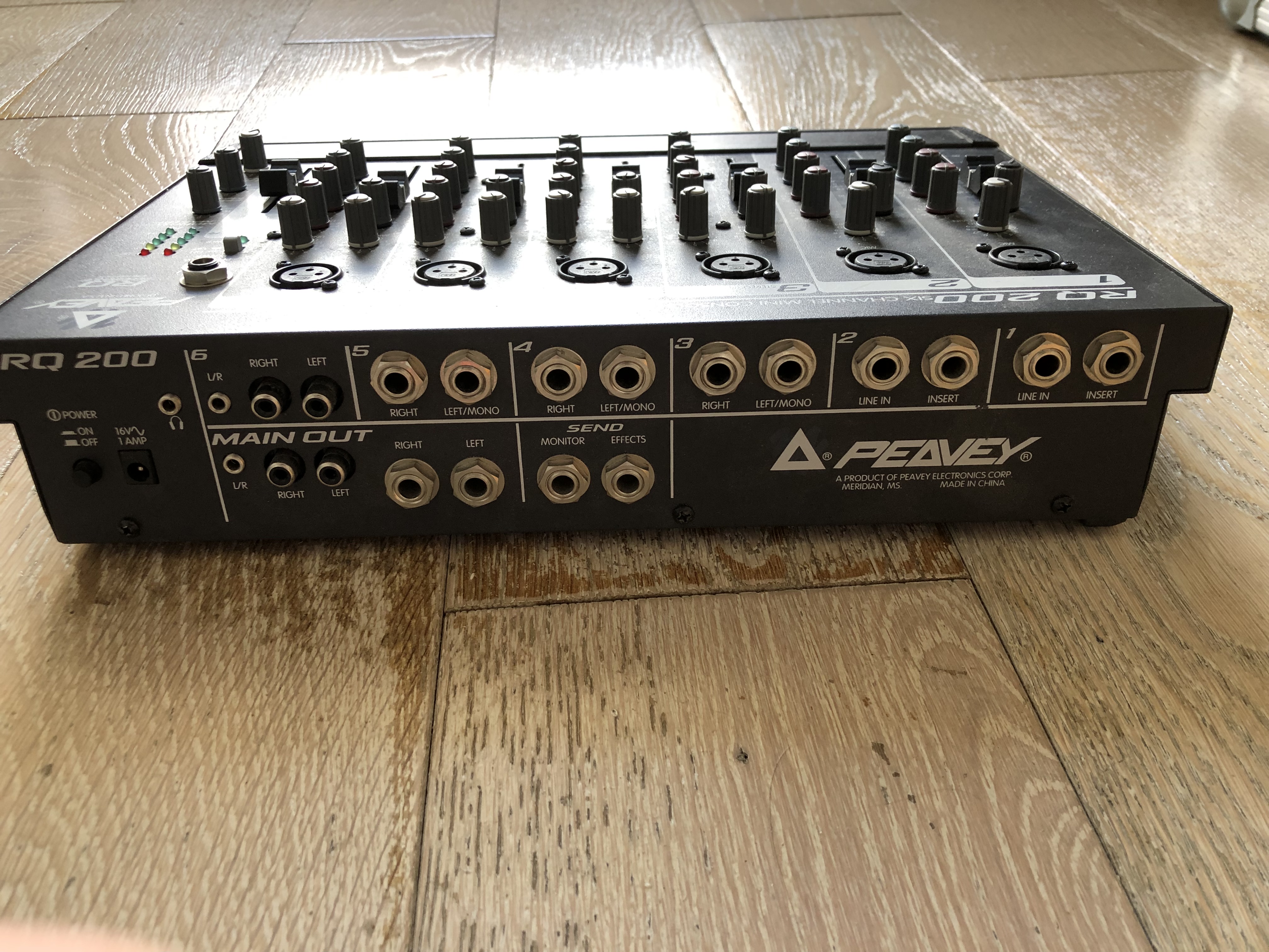 Pictures and images Peavey RQ 200 - Audiofanzine