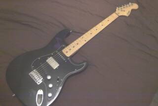 Eagle Stratocaster Replica