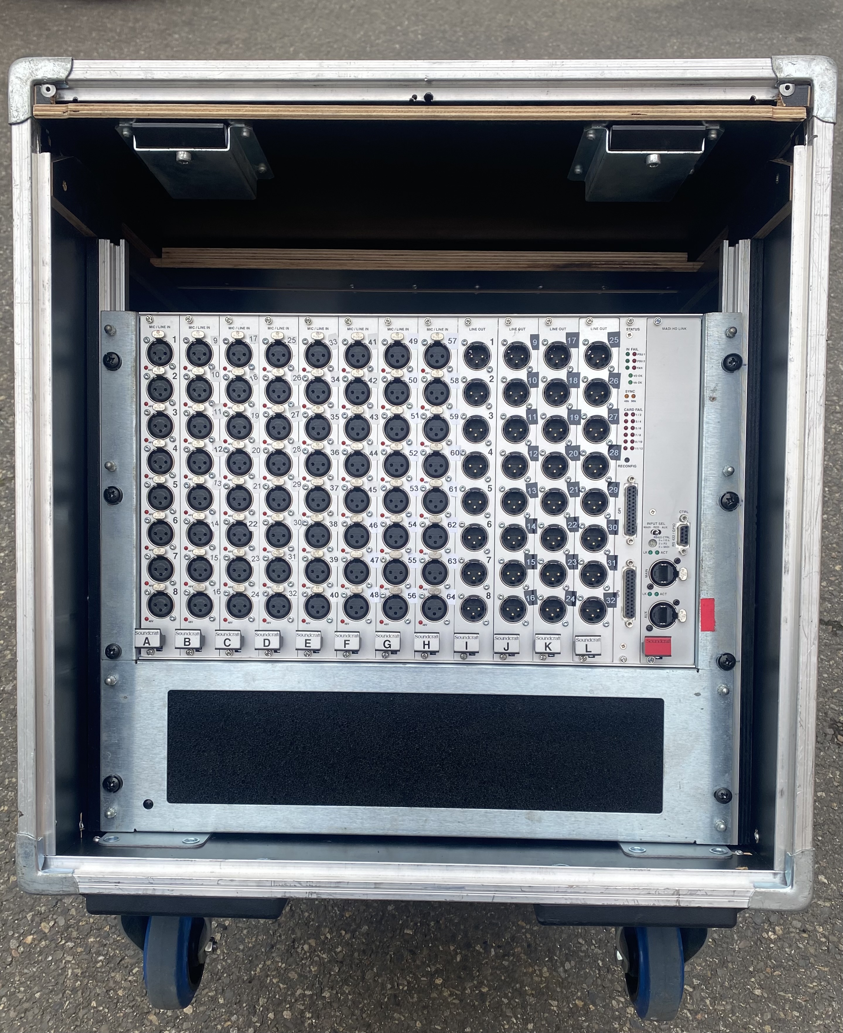 Stage rack SOUNDCRAFT / STUDER RW5786C 