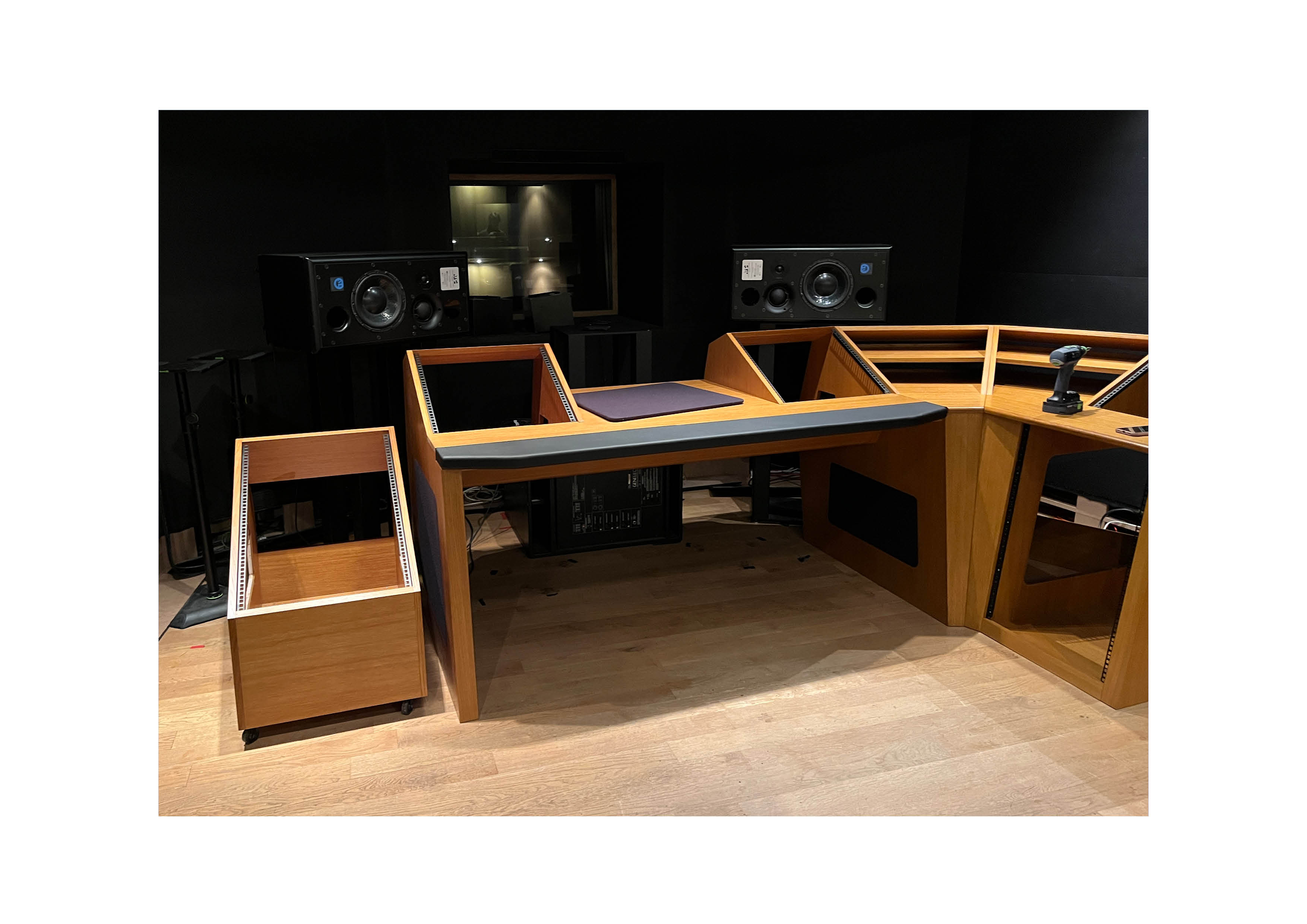 Bureau Studio Mastering (Neve Melbourn 74)