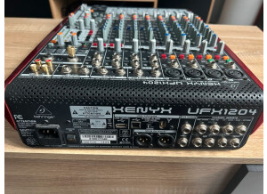 Behringer Xenyx UFX1204 (72477)