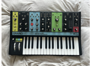 Moog Music Grandmother (70033)