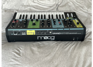 Moog Music Grandmother (71840)