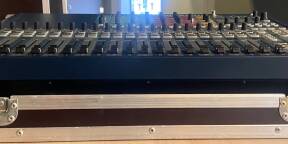 Vends soundcraft si expression 2