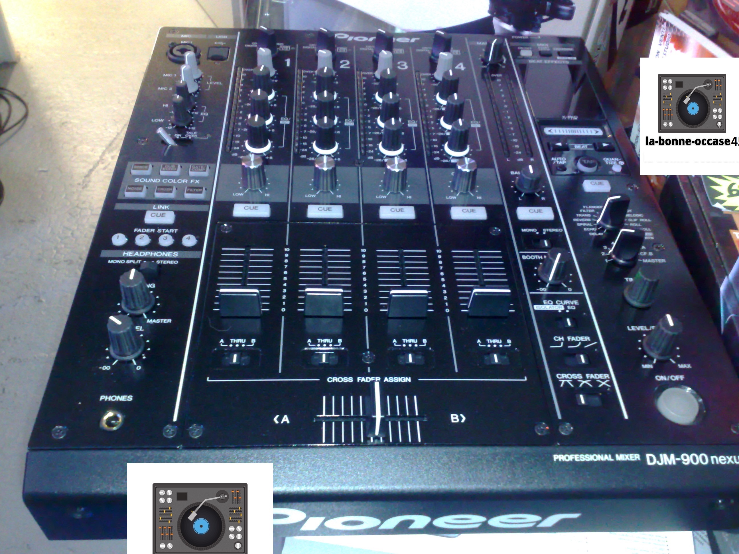 Vend table DJM 900 Nexus Pioneer