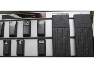 Behringer FCB1010 Midi Foot Controller (64766)