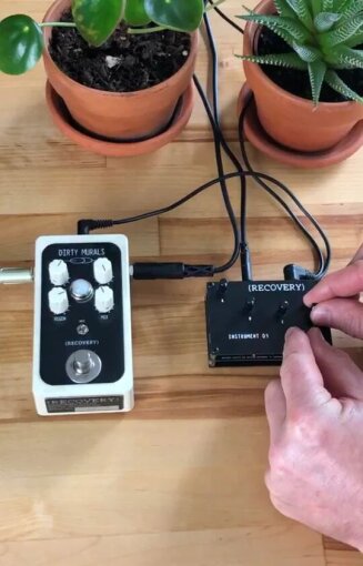 instrument01fmdronespocketsynthrecoveryeffects1 540x instrument01fmdronespocketsynthrecoveryeffects1 540x