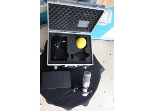 AKG SolidTube (94138)