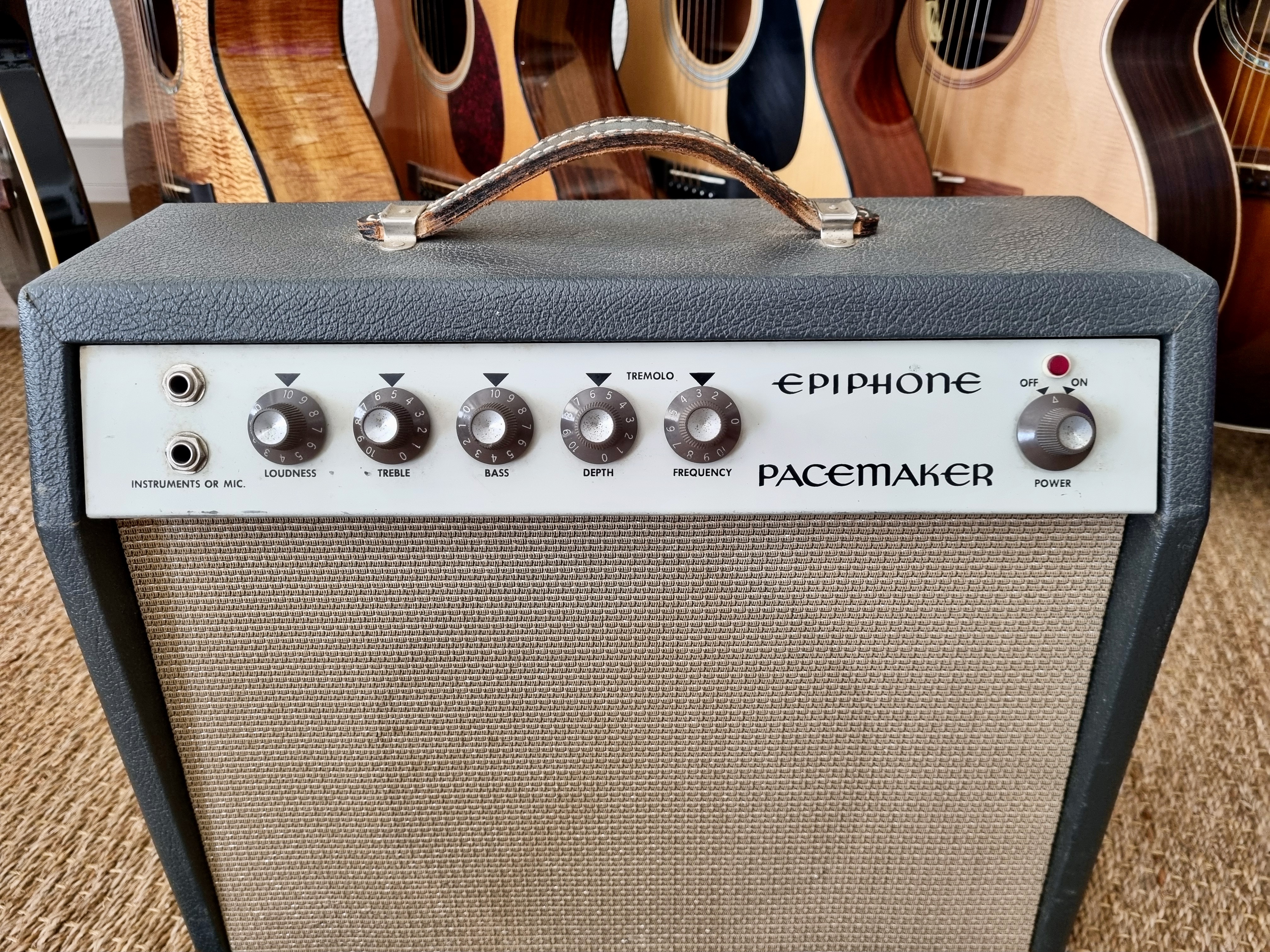 Gibson GA-5T Skylark Tremolo (9974)