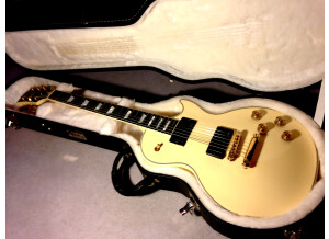 Gibson [Guitar of the Week #39] Les Paul Classic Custom - Creme (57145)