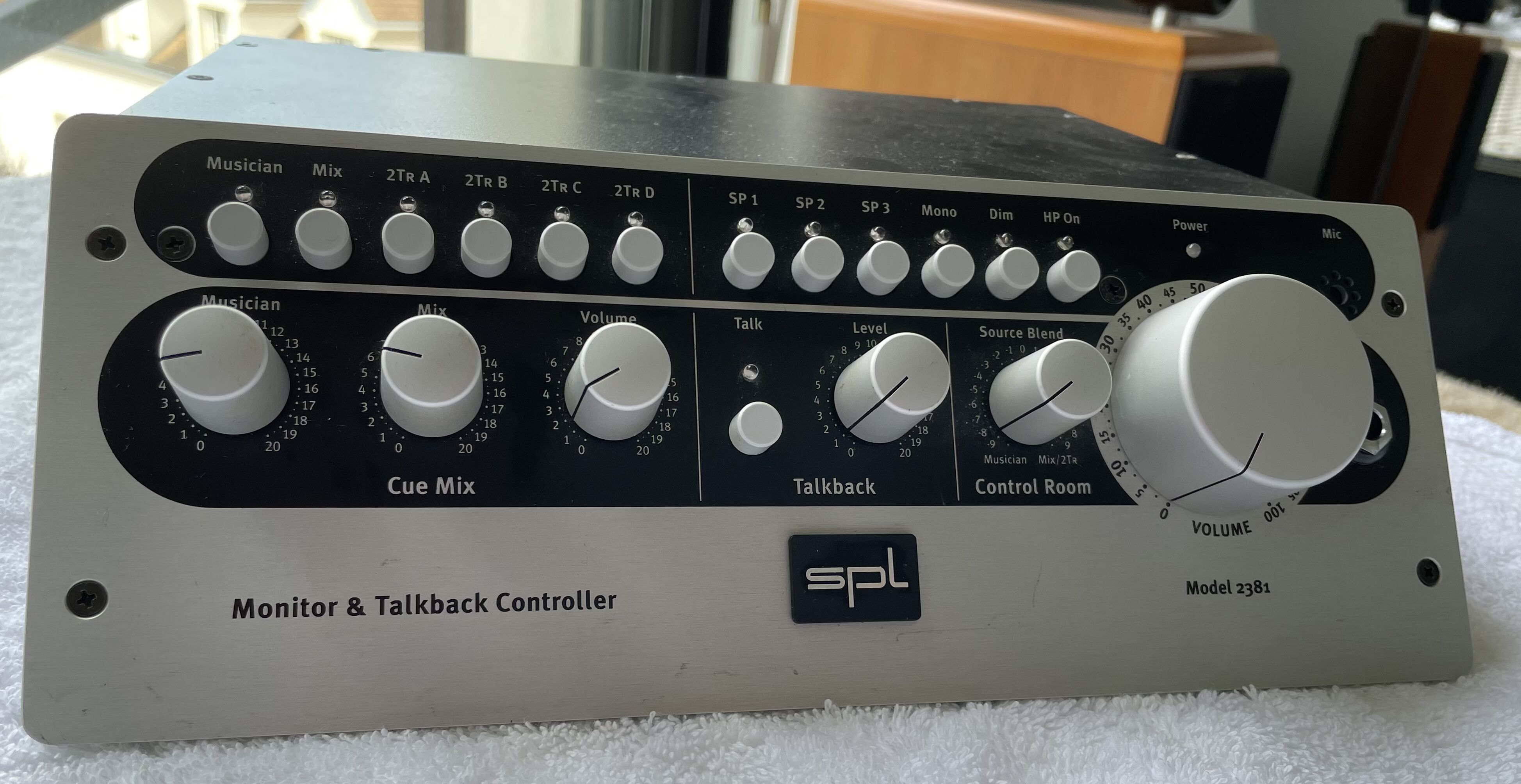 Excellent controleur de monitoring 