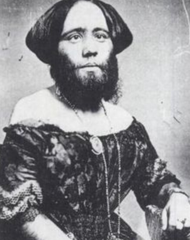 6143015.jpg 6143015.jpg