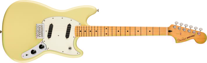 Fender Player II Mustang : Player II Mustang