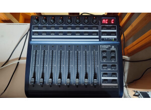 Behringer B-Control Fader BCF2000 (60293)