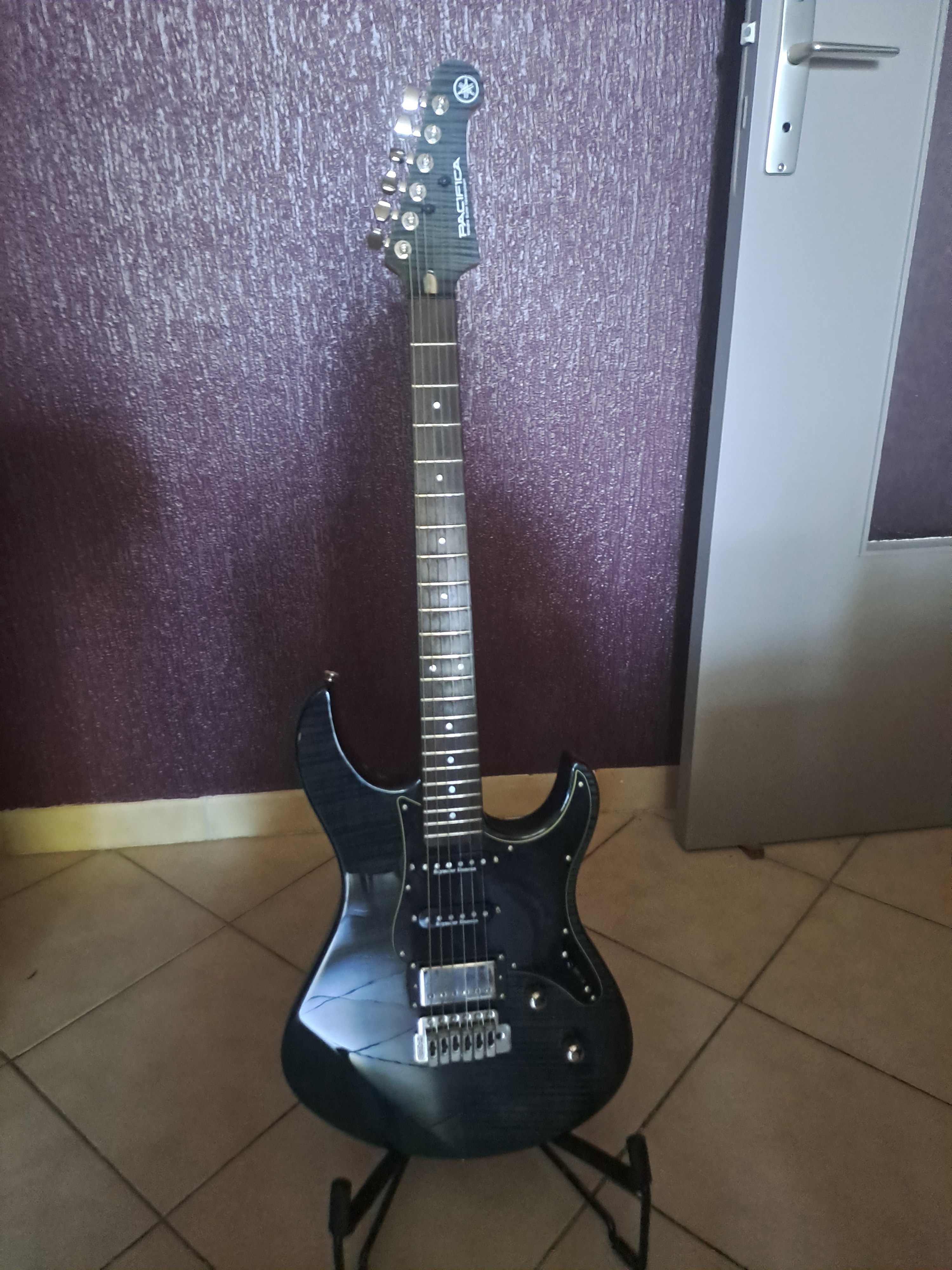 Yamaha Pacifica 612V II FM IDB Translucid blue - 2020