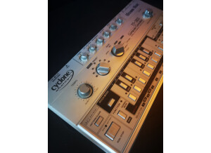 TT-303 1