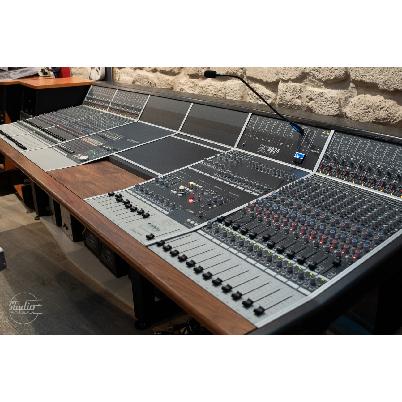 Audient 8024-36HE + DLC 