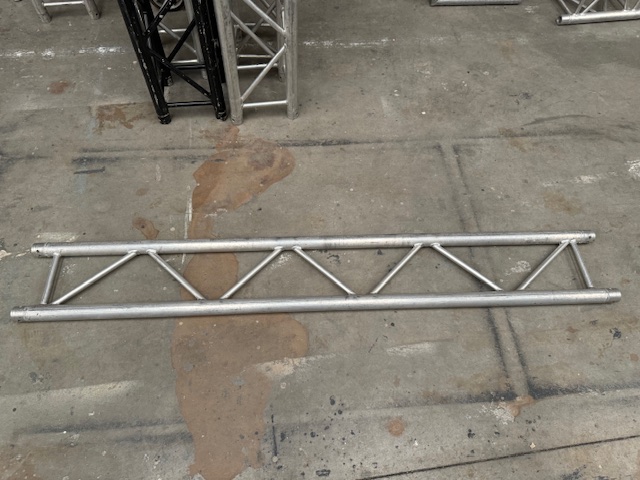 Global Truss F32 (18578)