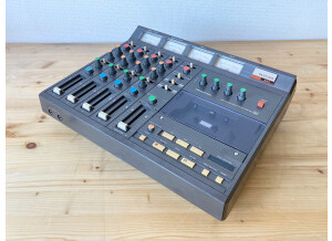 TASCAM-244 1934