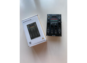 Behringer Brains (40816)