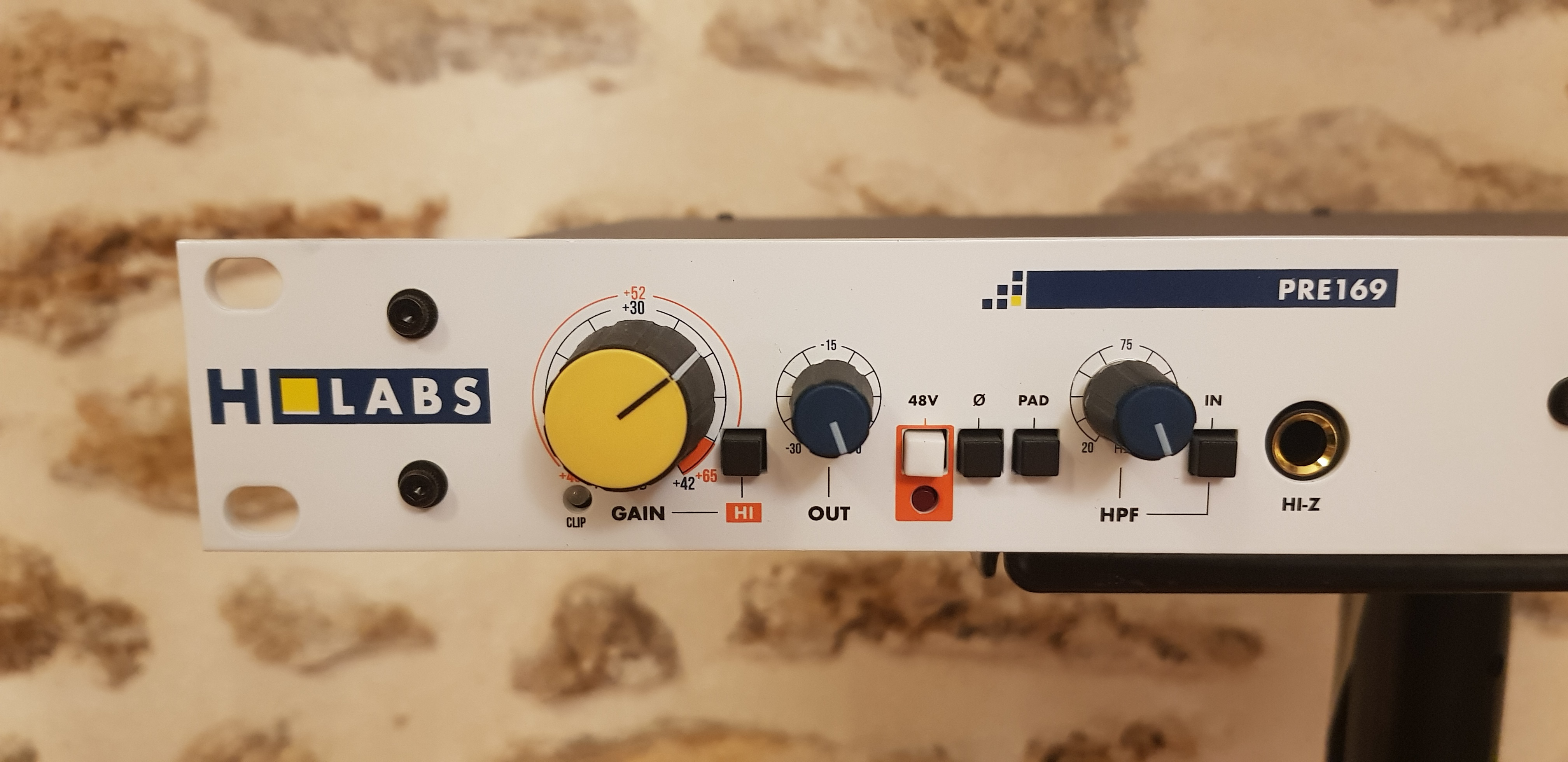 HLabs CS169 MicPre 01